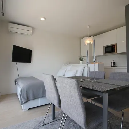 Studio Apartment Miramare Rijeka Exterior foto