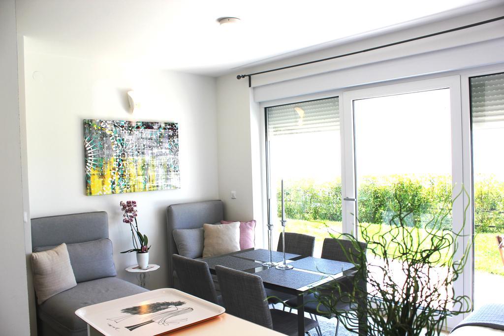 Apartment Miramare *